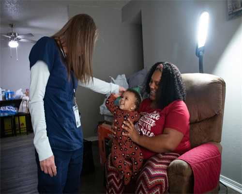 “万水千山总是情”的这个书画展，尽显文学与艺术的互相滋养