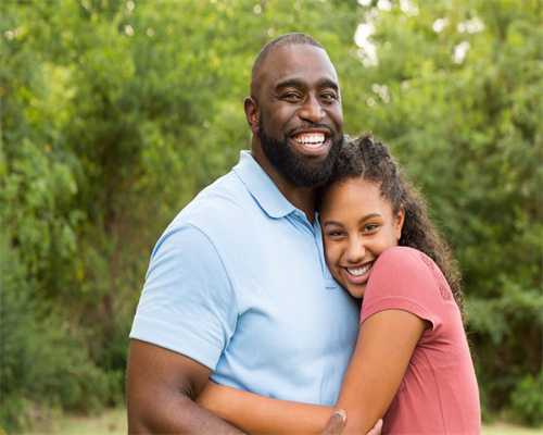 人物｜突尼斯老总统任上离世，阿拉伯之春发源地留下模糊未来